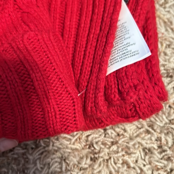 Lauren Ralph Lauren- Hat and Scarf Set - Picture 4 of 4